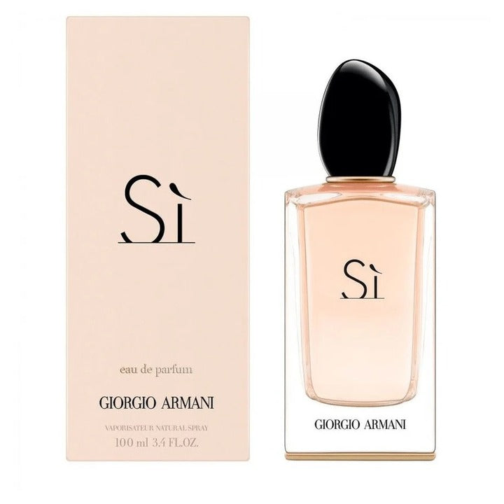 Giorgio Armani Si eau de parfum bottle and packaging on a white background